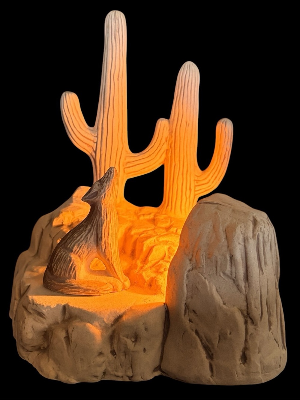 VTG Jerry Becker Pottery Desert Statue Lamp Nightlight. Coyote, cactus. 1988